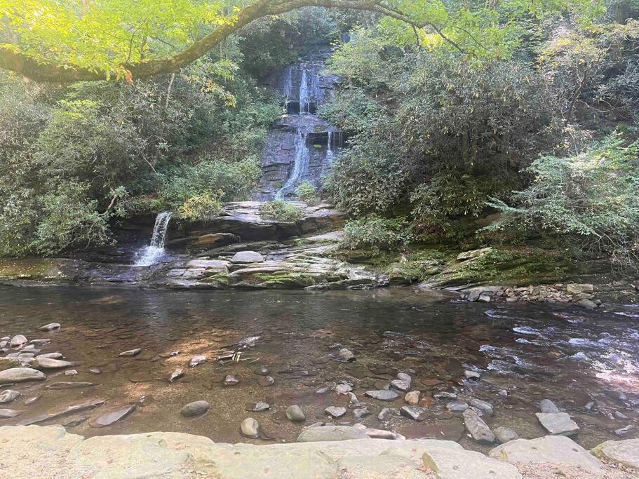 The Fishing Hole #4 Near Town Daire Bryson City Dış mekan fotoğraf